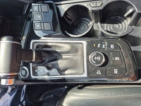 Used 2024 Kia Sportage X-Pro AWD/4WD image 25