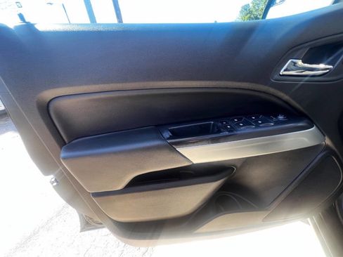 Used 2015 Chevrolet Colorado LT w/ Luxury Package AWD/4WD image 17