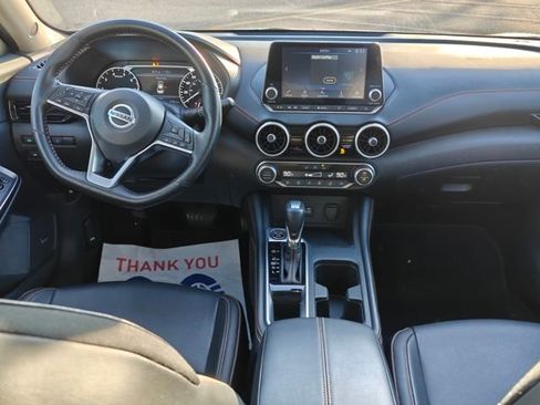 Used 2023 Nissan Sentra SR w/ SR Premium Package image 31
