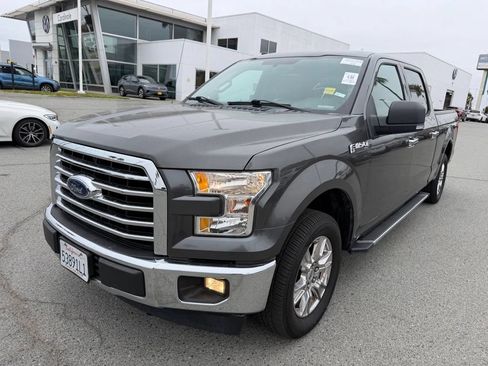 Used 2017 Ford F150 XLT w/ Equipment Group 301A Mid RWD image 1
