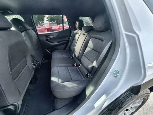 Used 2026 Chevrolet Equinox LT FWD image 24