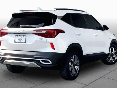 Used 2023 Kia Seltos EX AWD/4WD image 13