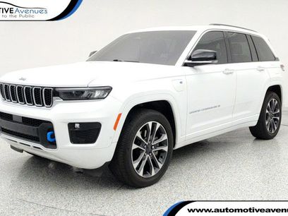 Used 2023 Jeep Grand Cherokee Overland