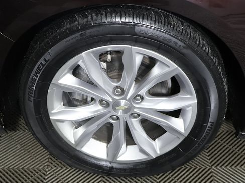 Used 2020 Chevrolet Malibu LT image 14