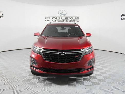 Used 2022 Chevrolet Equinox RS w/ RS Leather Package FWD image 2