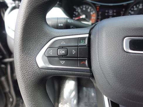 Used 2025 Jeep Compass Sport AWD/4WD image 13