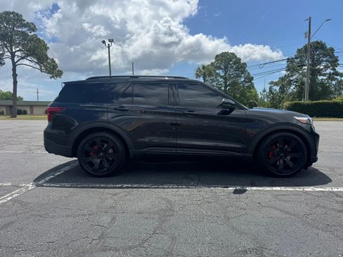 Used 2021 Ford Explorer ST w/ Equipment Group 401A image 5