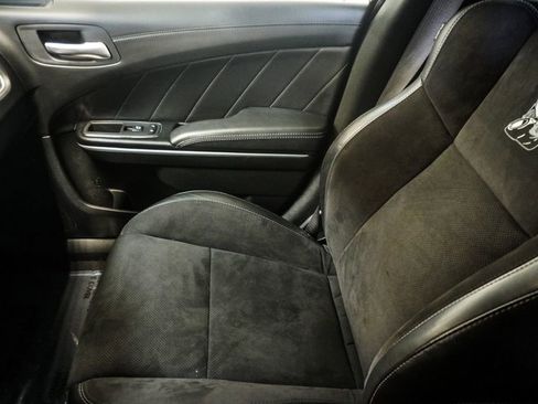 Used 2022 Dodge Charger Scat Pack w/ Plus Group RWD image 26