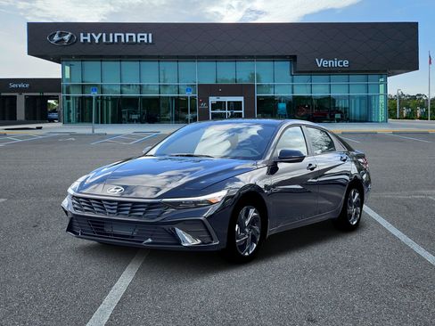 New 2026 Hyundai Elantra Sport FWD image 1