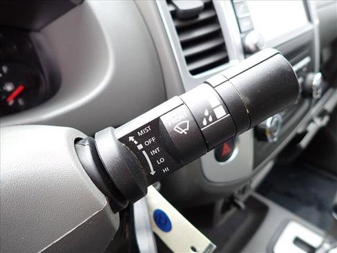 Used 2019 Nissan Frontier SV image 21