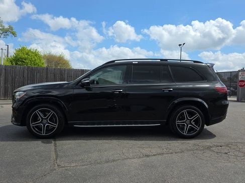 Used 2026 Mercedes-Benz GLS 450 4MATIC image 2