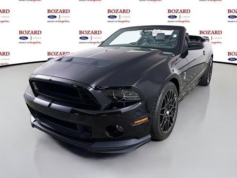 Used 2013 Ford Mustang Shelby GT500 RWD image 4