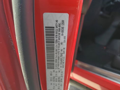 Used 2015 Jeep Wrangler Sport image 29