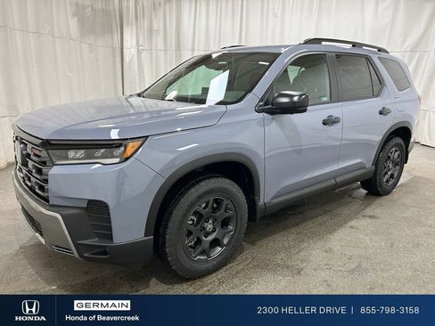 New 2026 Honda Pilot TrailSport image 3