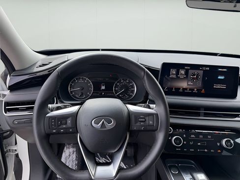 Used 2024 INFINITI QX60 Pure image 18