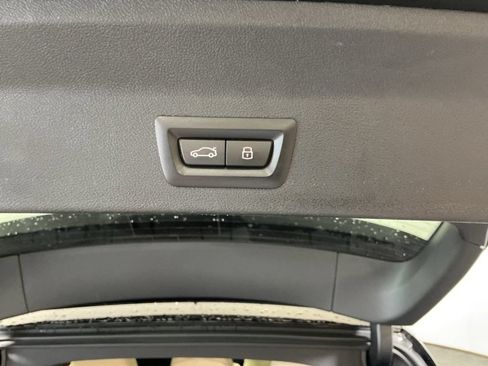 Certified 2024 BMW X3 sDrive30i w/ Convenience Package RWD image 11