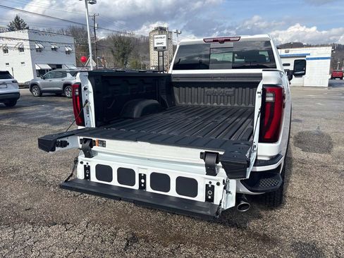 New 2026 GMC Sierra 2500 Denali w/ Denali Reserve Package image 29