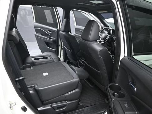 Certified 2019 Honda Passport EX-L image 30