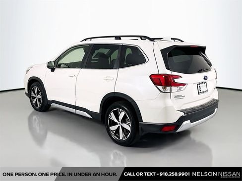 Used 2020 Subaru Forester Touring AWD/4WD image 7