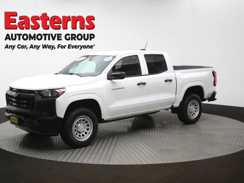 Used 2024 Chevrolet Colorado W/T w/ Technology Package RWD image 56