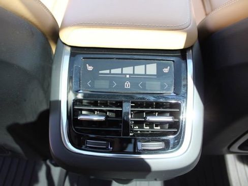 Used 2021 Volvo V60 T5 Cross Country w/ Lounge Package AWD/4WD image 23