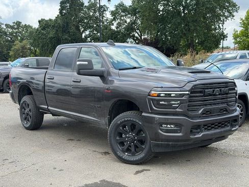 New 2026 RAM 2500 Laramie AWD/4WD image 2