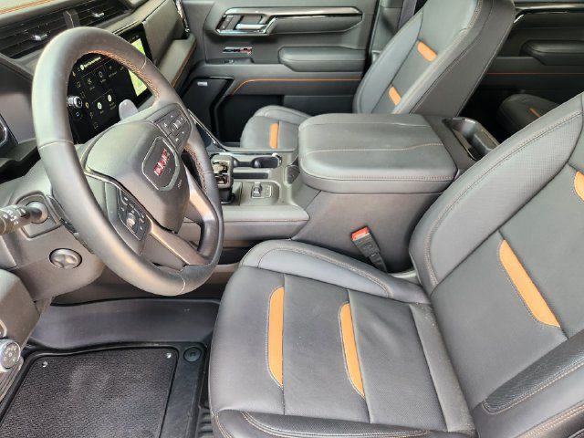 Used 2026 GMC Sierra 1500 AT4 w/ AT4 Premium Package AWD/4WD image 12