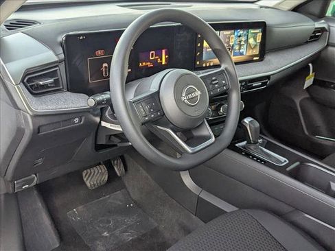 New 2026 Nissan Kicks S image 3