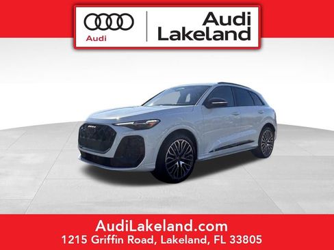 Used 2025 Audi SQ5 Premium Plus w/ Premium Plus Package image 1