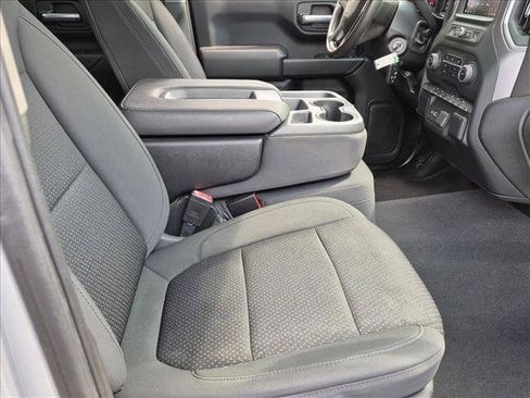 Used 2021 Chevrolet Silverado 1500 Custom RWD image 19