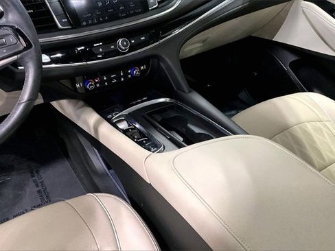 Used 2023 Buick Enclave Avenir w/ Avenir Technology Package image 15