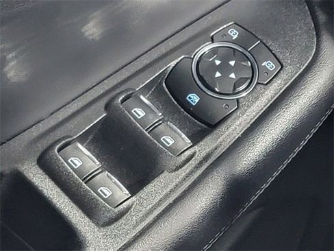 Used 2024 Ford Edge SEL image 31