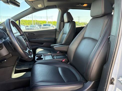 Used 2025 Honda Odyssey Sport-L image 10