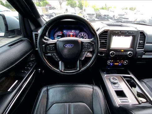 Certified 2019 Ford Expedition Max Limited RWD image 6