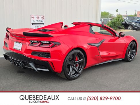Used 2023 Chevrolet Corvette Z06 RWD image 15