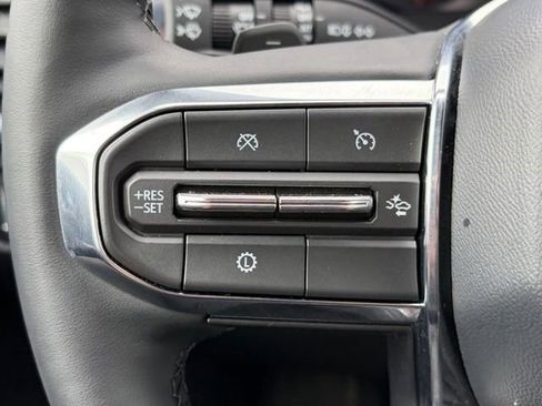 Certified 2025 GMC Acadia Elevation w/ Elevation Premium Package image 7