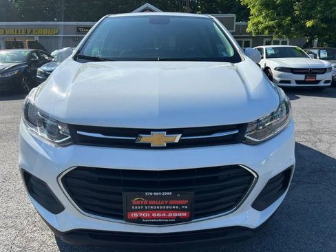 Used 2020 Chevrolet Trax LS w/ Tint and Cruise Package AWD/4WD image 2