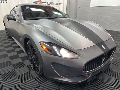 Used 2015 Maserati GranTurismo Sport RWD image 2