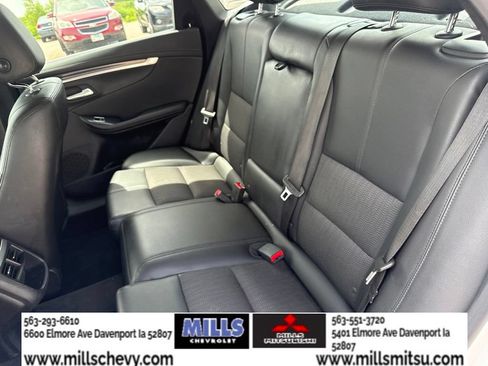 Used 2018 Chevrolet Impala LT w/ Sunroof and Spoiler Package FWD image 18