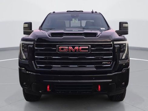 Used 2025 GMC Sierra 2500 AT4 w/ AT4 Premium Plus Package image 8