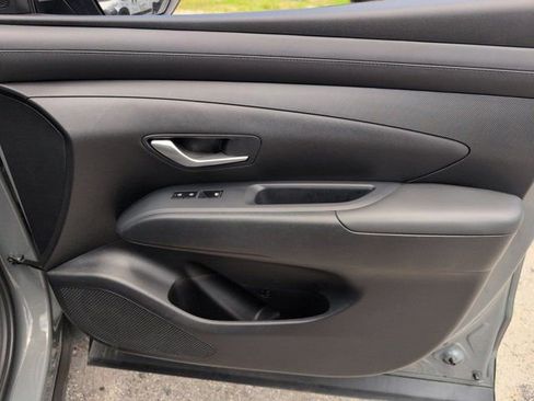 Used 2025 Hyundai Santa Cruz SEL FWD image 32