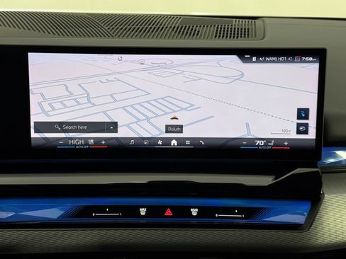 Used 2024 BMW i5 M60 w/ Premium Package image 26