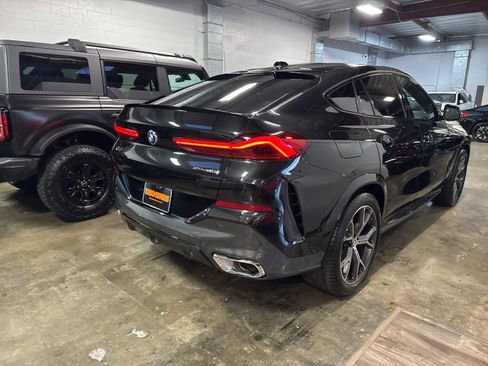 Used 2024 BMW X6 xDrive40i w/ Parking Assistance Package image 4