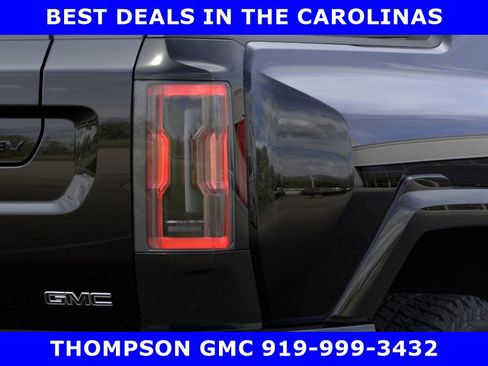 New 2026 GMC Hummer EV 4x4 Crew Cab w/ LPO, Dark Essentials Package image 11