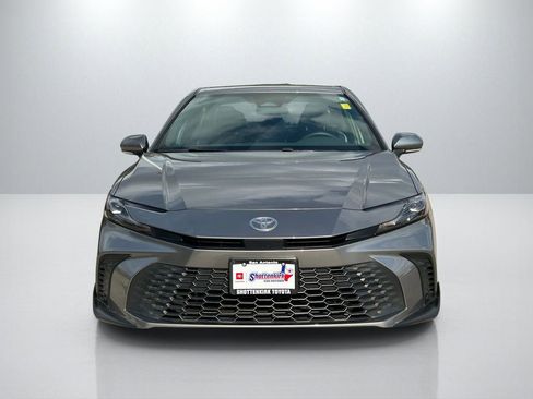 Certified 2025 Toyota Camry SE FWD image 2