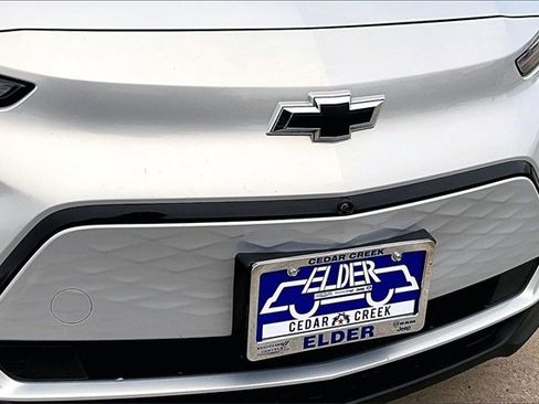 Used 2023 Chevrolet Bolt LT w/ Infotainment Package image 30