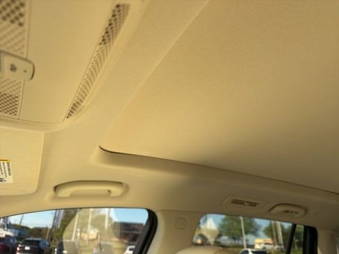 Used 2021 Cadillac XT6 Premium Luxury image 15