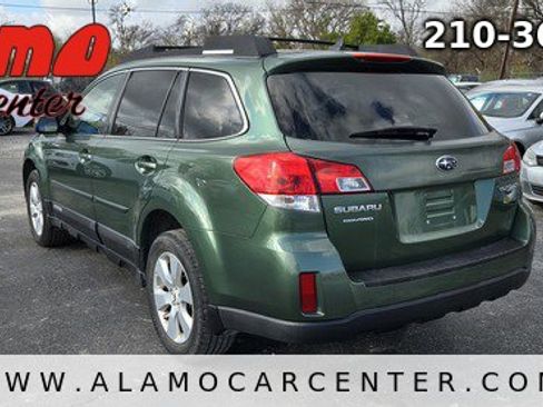 Used 2012 Subaru Outback 2.5i Limited w/ Popular Pkg 1B image 3