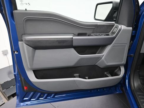 Used 2025 Ford F150 XLT AWD/4WD image 9