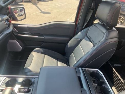 Used 2025 Ford F150 Raptor AWD/4WD image 17